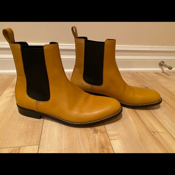 Gucci Other - Authentic men’s Gucci Chelsea boots!